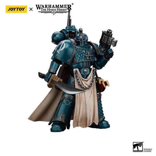 JOYTOY Warhammer 40K 1/18 Action Figure Alpha Legion Legion Praetor with Power Sword Anime figures Toys Collection